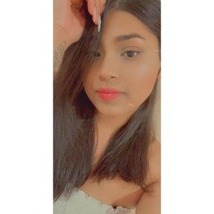 Meet your Posher, Bianca